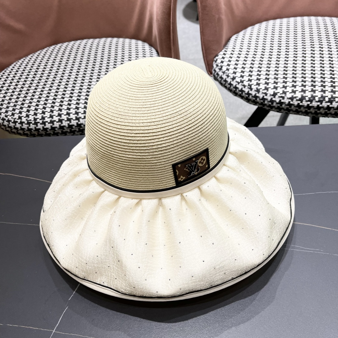  路易威登Lv 夏季大帽檐太阳帽女新款户外旅游遮阳
百搭遮脸海边沙滩防晒帽