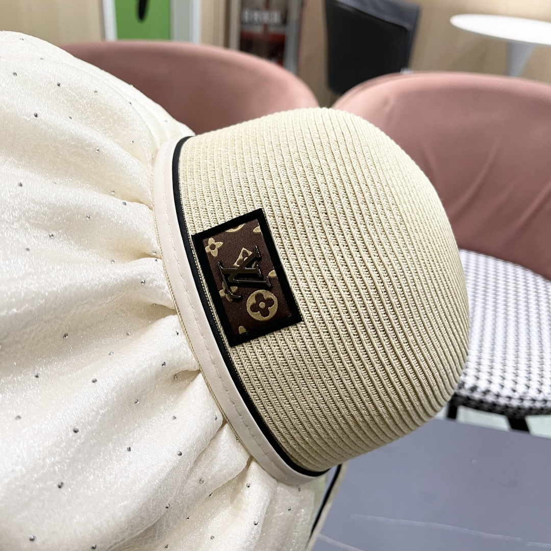  路易威登Lv 夏季大帽檐太阳帽女新款户外旅游遮阳
百搭遮脸海边沙滩防晒帽