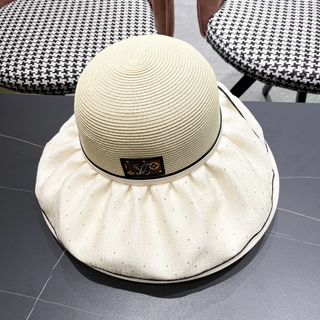 路易威登Lv 夏季大帽檐太阳帽女新款户外旅游遮阳
百搭遮脸海边沙滩防晒帽