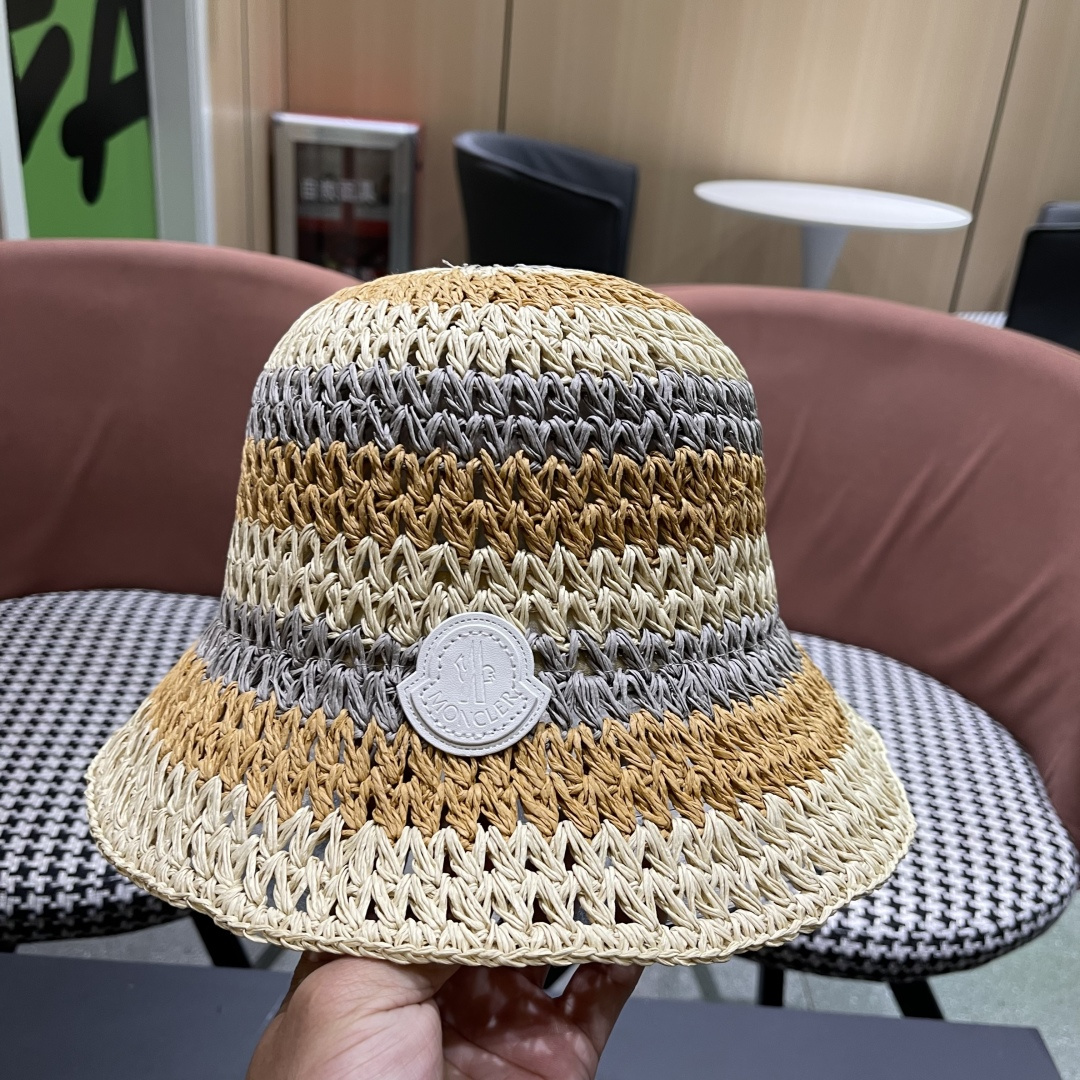  蒙口Moncler纯手工编织 帽子女夏韩版ins度假风氛围感百搭条
纹拼色草帽渔夫