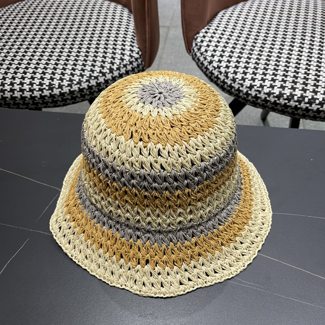  蒙口Moncler纯手工编织 帽子女夏韩版ins度假风氛围感百搭条
纹拼色草帽渔夫