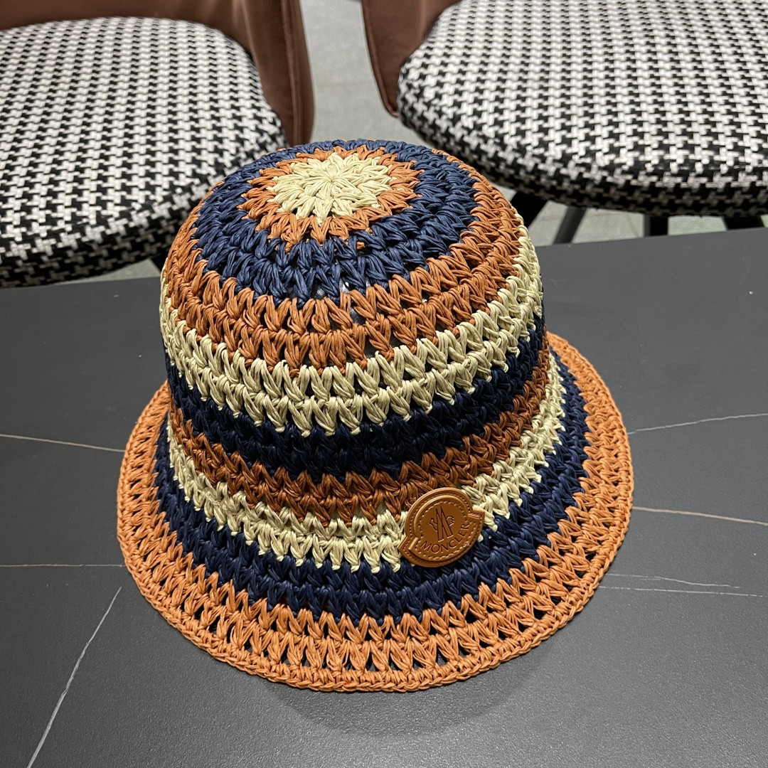  蒙口Moncler纯手工编织 帽子女夏韩版ins度假风氛围感百搭条
纹拼色草帽渔夫