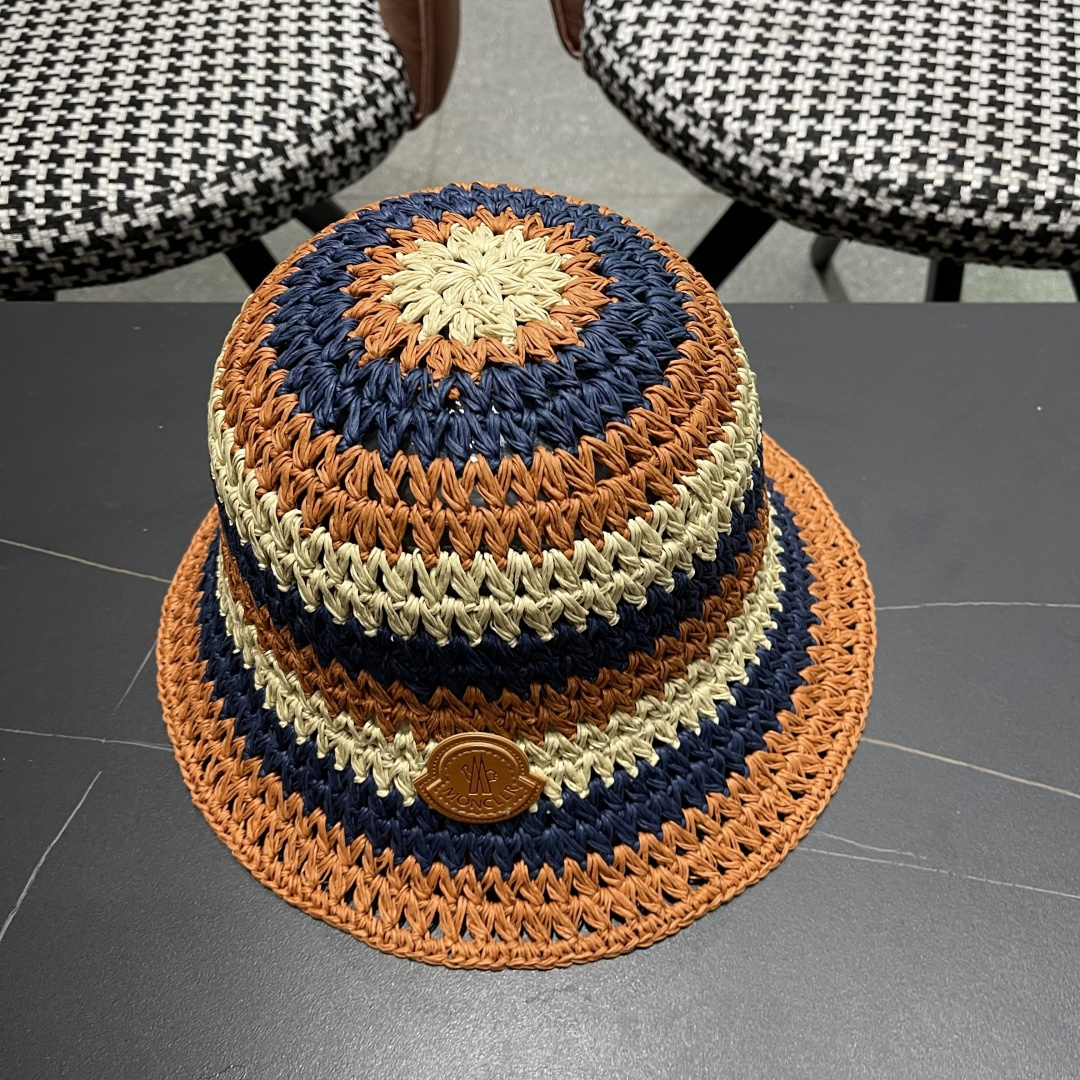  蒙口Moncler纯手工编织 帽子女夏韩版ins度假风氛围感百搭条
纹拼色草帽渔夫