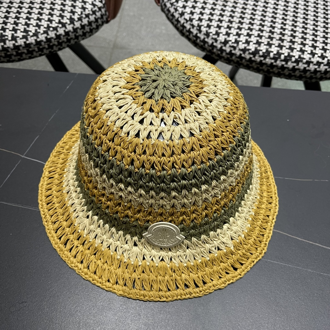  蒙口Moncler纯手工编织 帽子女夏韩版ins度假风氛围感百搭条
纹拼色草帽渔夫