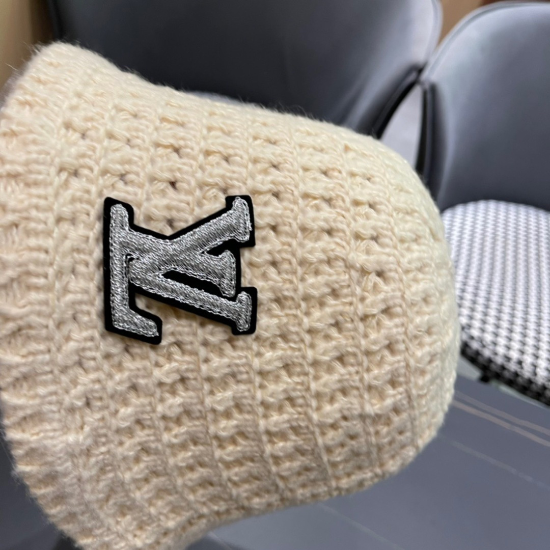  LV 路易威登 2025秋冬新款针织毛线帽，手抓渔夫帽，简约百搭款，黑 卡米三色