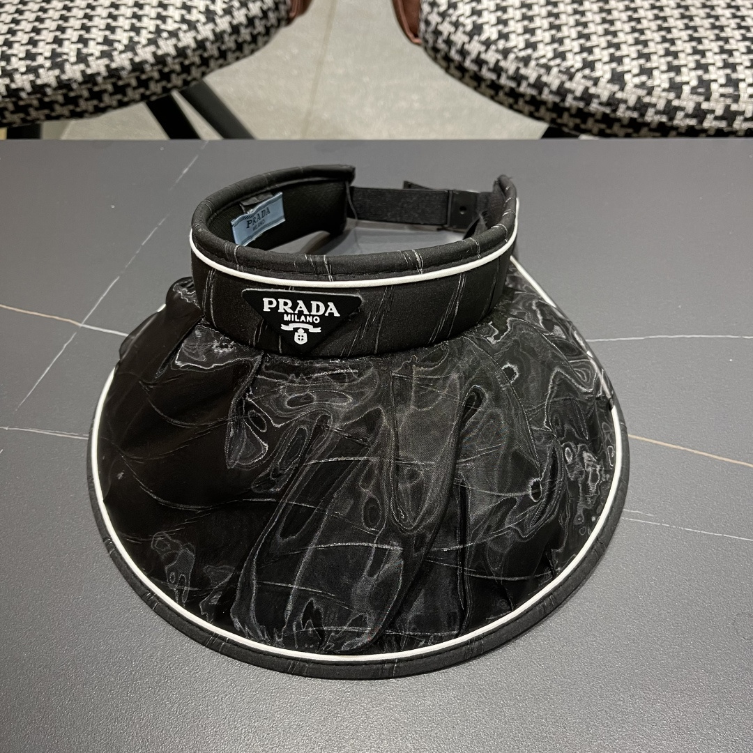  PRADA普拉达 2025春夏新款遮阳草帽帽，彩色波浪空顶遮阳帽，防嗮遮阳帽，可折叠，头围57cm，