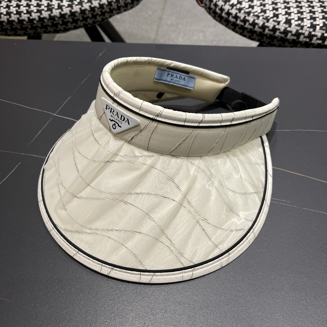  PRADA普拉达 2025春夏新款遮阳草帽帽，彩色波浪空顶遮阳帽，防嗮遮阳帽，可折叠，头围57cm，