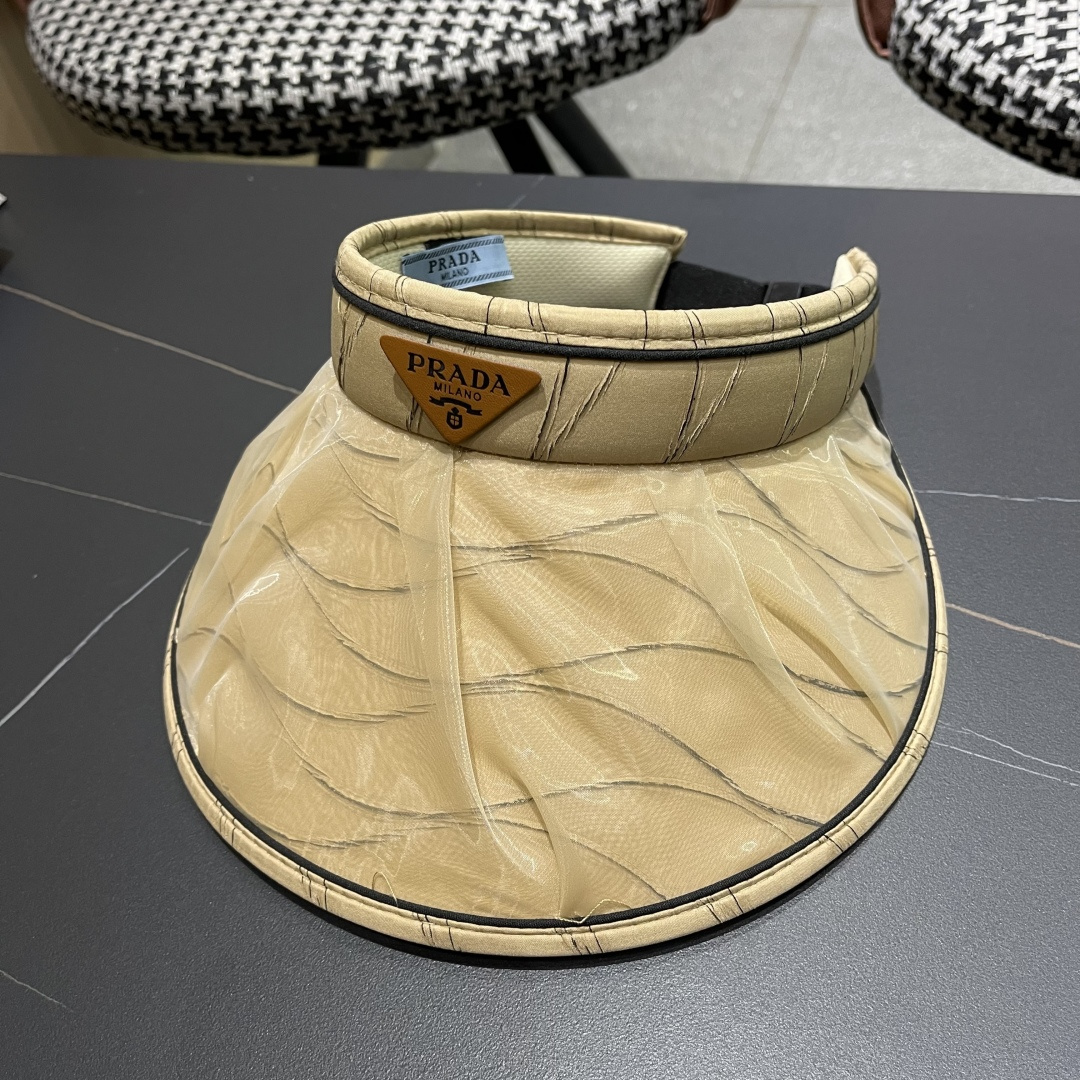  PRADA普拉达 2025春夏新款遮阳草帽帽，彩色波浪空顶遮阳帽，防嗮遮阳帽，可折叠，头围57cm，