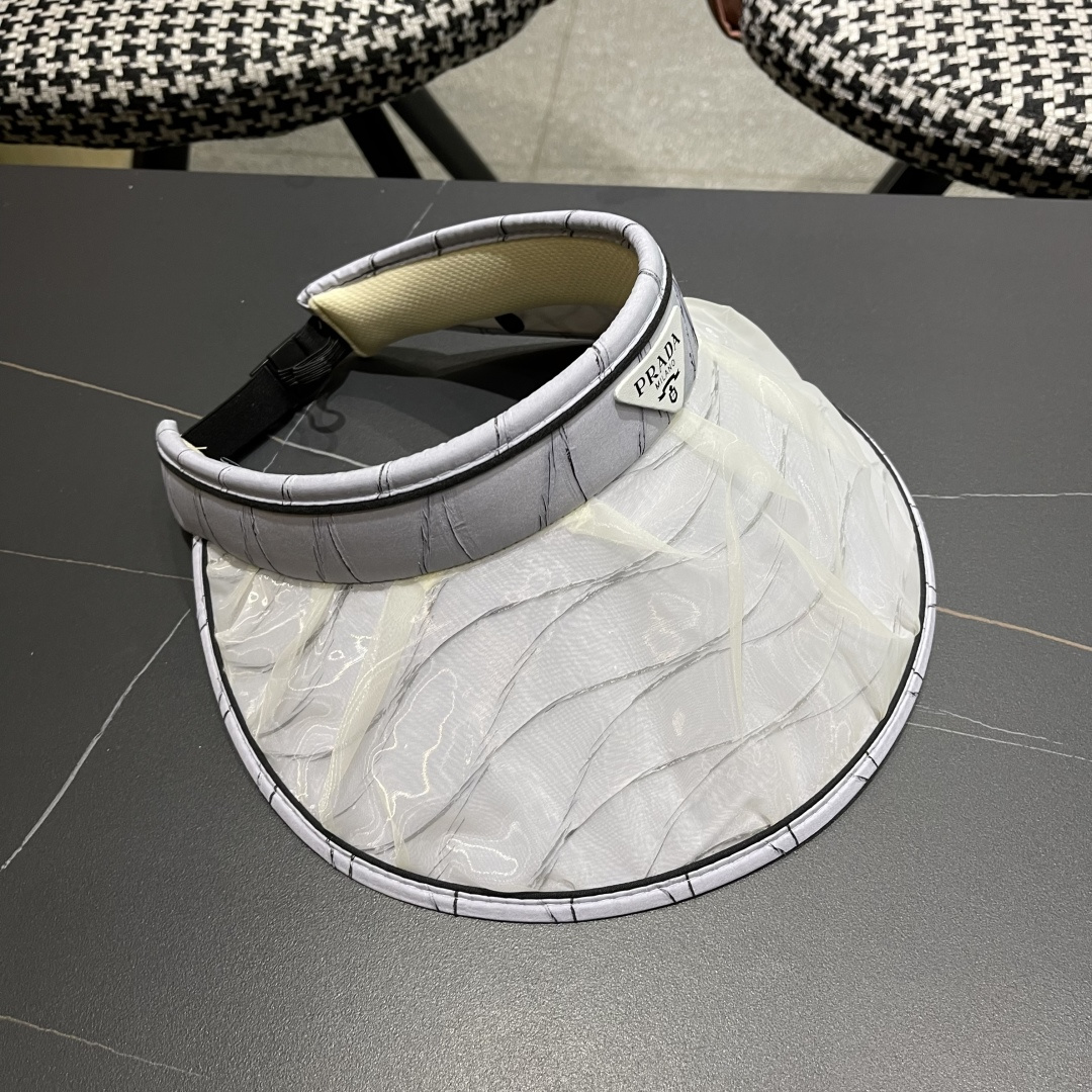  PRADA普拉达 2025春夏新款遮阳草帽帽，彩色波浪空顶遮阳帽，防嗮遮阳帽，可折叠，头围57cm，