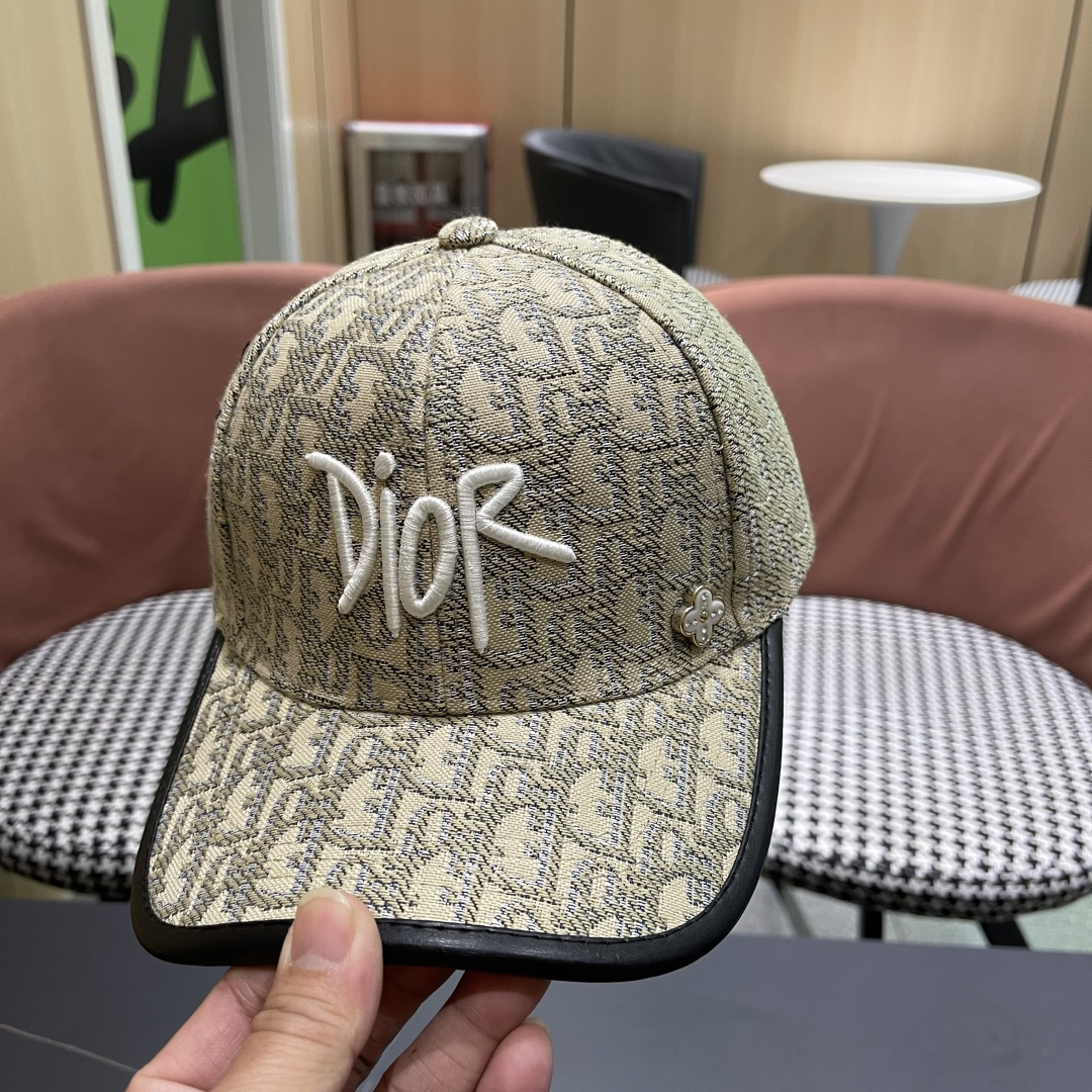 🧢Dior迪奥🧢 2025新款棒球帽 潮流，高端做工！很好搭配！