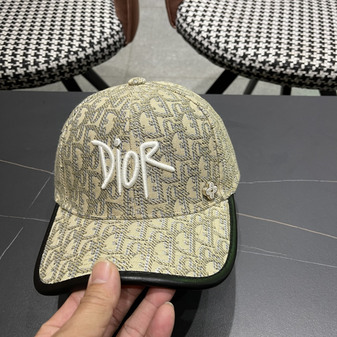  🧢Dior迪奥🧢 2025新款棒球帽 潮流，高端做工！很好搭配！