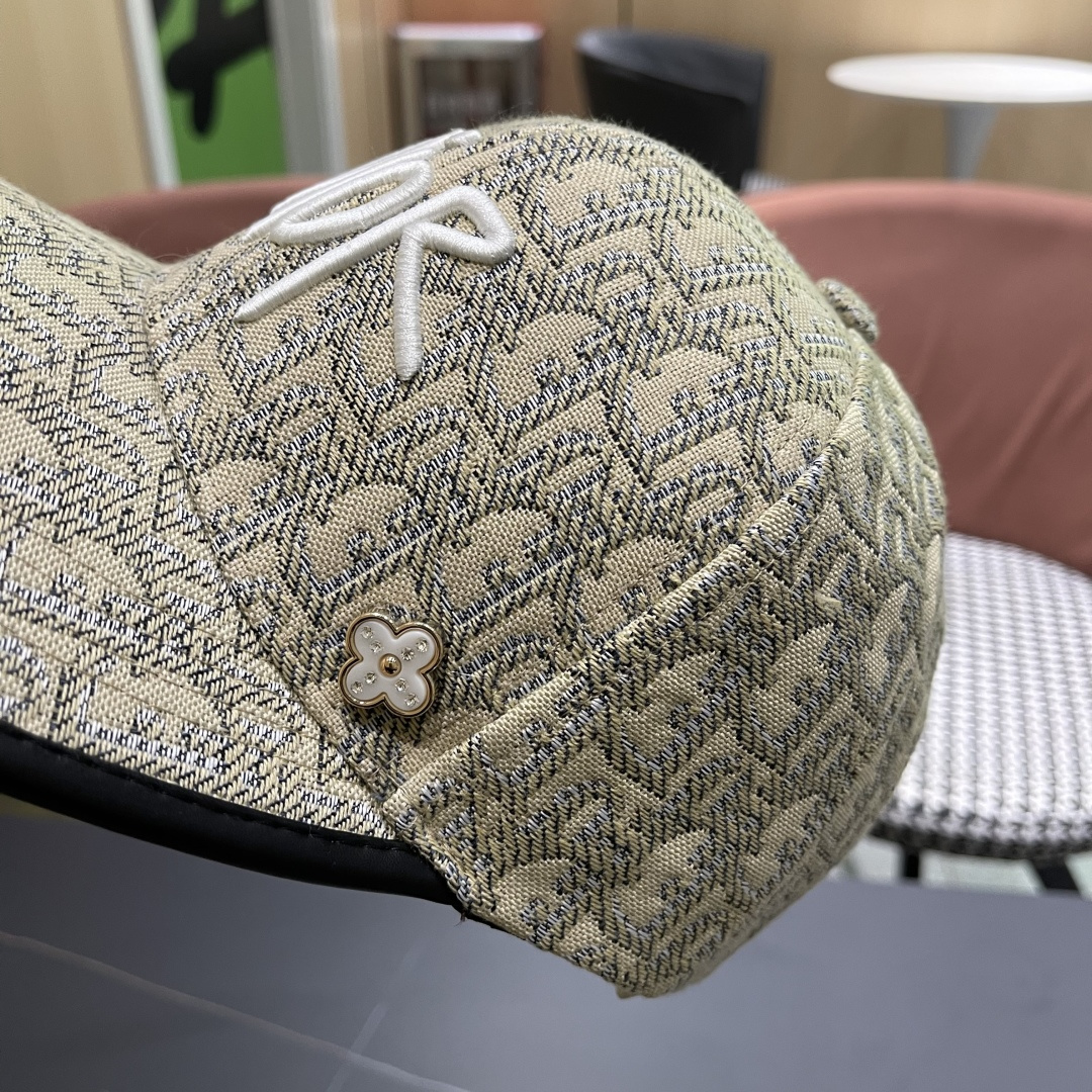  🧢Dior迪奥🧢 2025新款棒球帽 潮流，高端做工！很好搭配！
