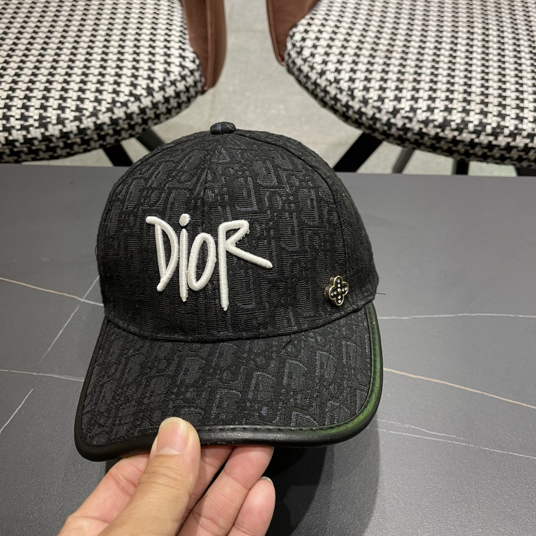 🧢Dior迪奥🧢 2025新款棒球帽 潮流，高端做工！很好搭配！