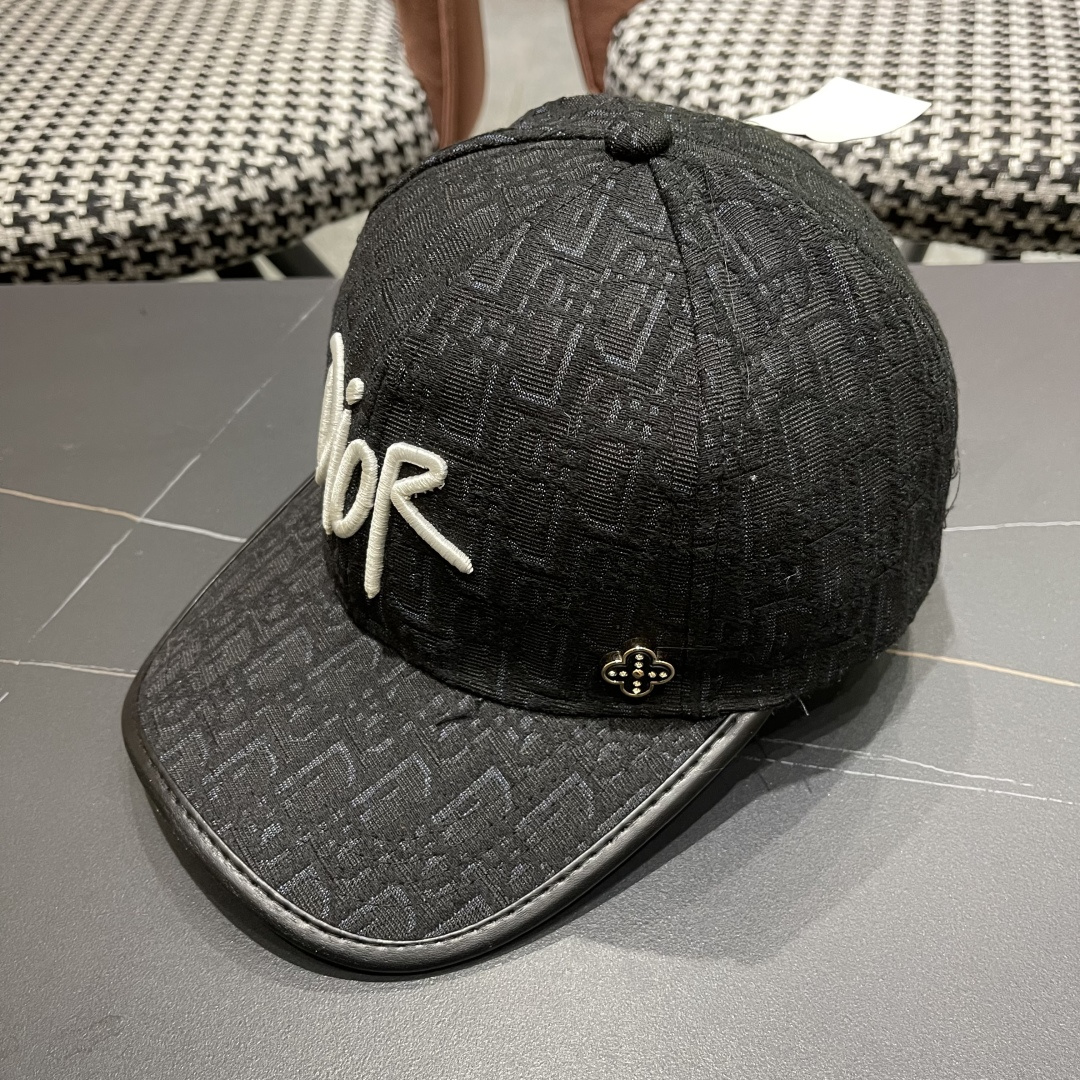  🧢Dior迪奥🧢 2025新款棒球帽 潮流，高端做工！很好搭配！