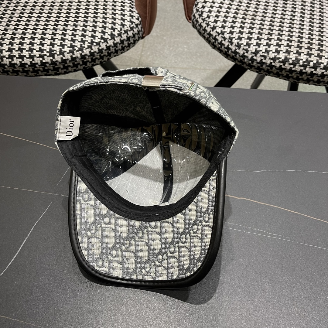  🧢Dior迪奥🧢 2025新款棒球帽 潮流，高端做工！很好搭配！