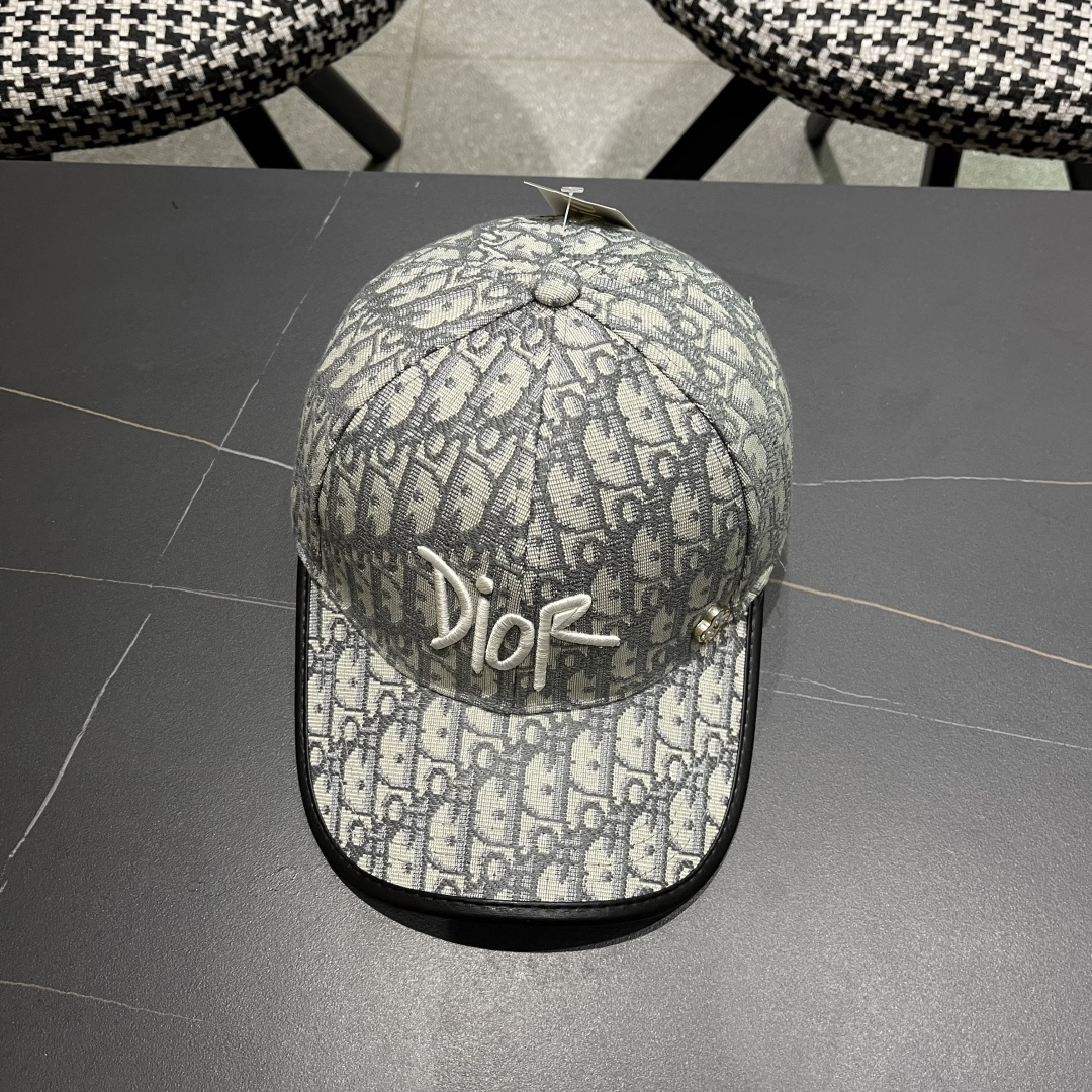  🧢Dior迪奥🧢 2025新款棒球帽 潮流，高端做工！很好搭配！