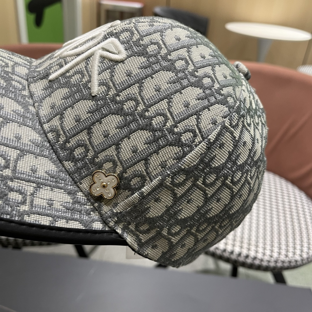  🧢Dior迪奥🧢 2025新款棒球帽 潮流，高端做工！很好搭配！