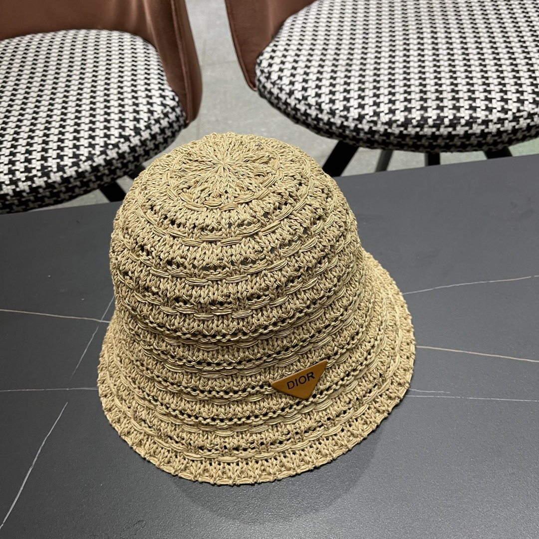  🧢Dior迪奥韩版开叉蝴蝶结镂空透气渔夫帽女夏季防
晒遮户外出游阳显脸小盆帽