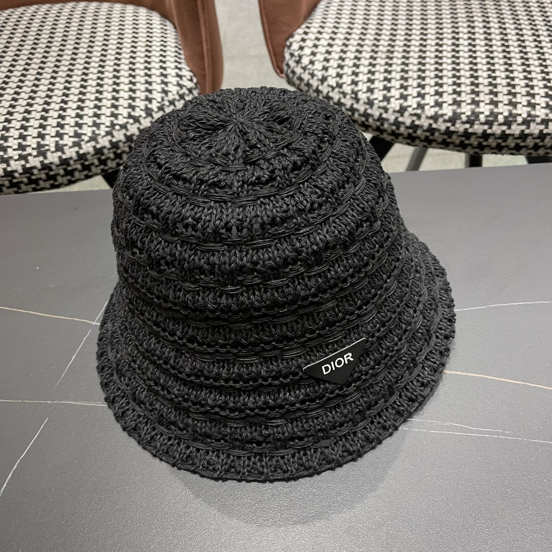  🧢Dior迪奥韩版开叉蝴蝶结镂空透气渔夫帽女夏季防
晒遮户外出游阳显脸小盆帽