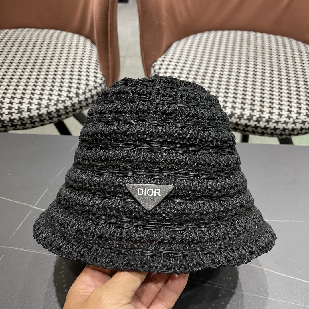  🧢Dior迪奥韩版开叉蝴蝶结镂空透气渔夫帽女夏季防
晒遮户外出游阳显脸小盆帽