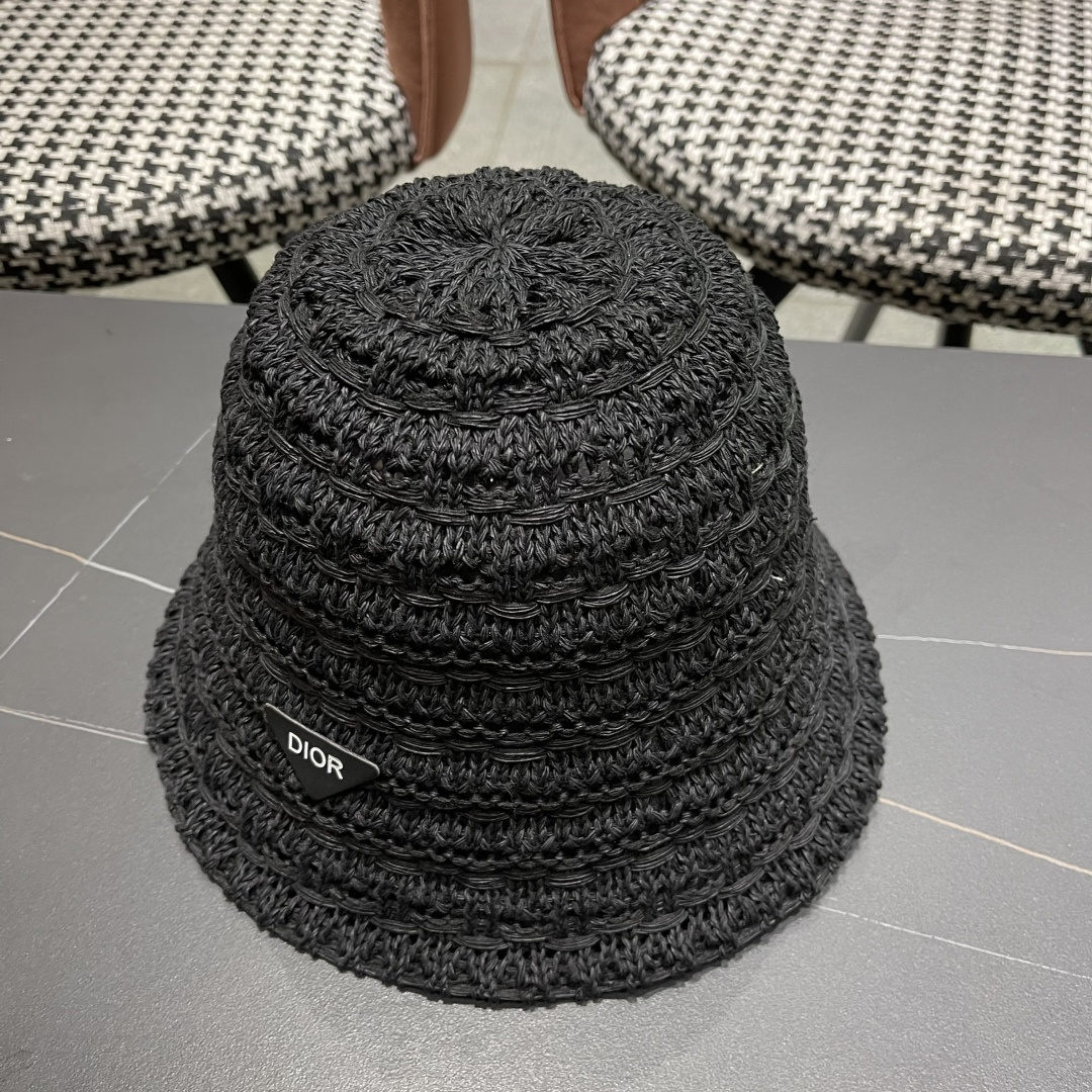  🧢Dior迪奥韩版开叉蝴蝶结镂空透气渔夫帽女夏季防
晒遮户外出游阳显脸小盆帽