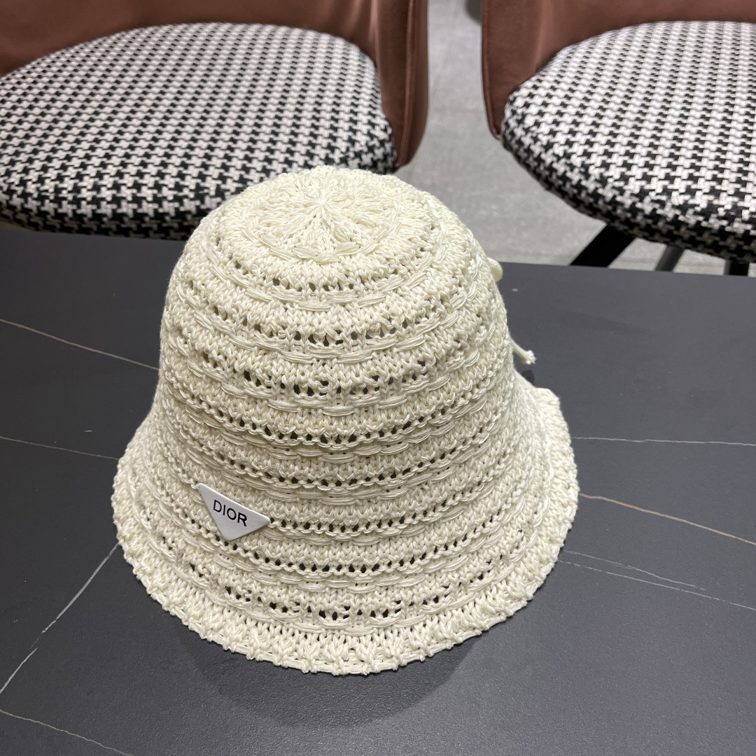  🧢Dior迪奥韩版开叉蝴蝶结镂空透气渔夫帽女夏季防
晒遮户外出游阳显脸小盆帽