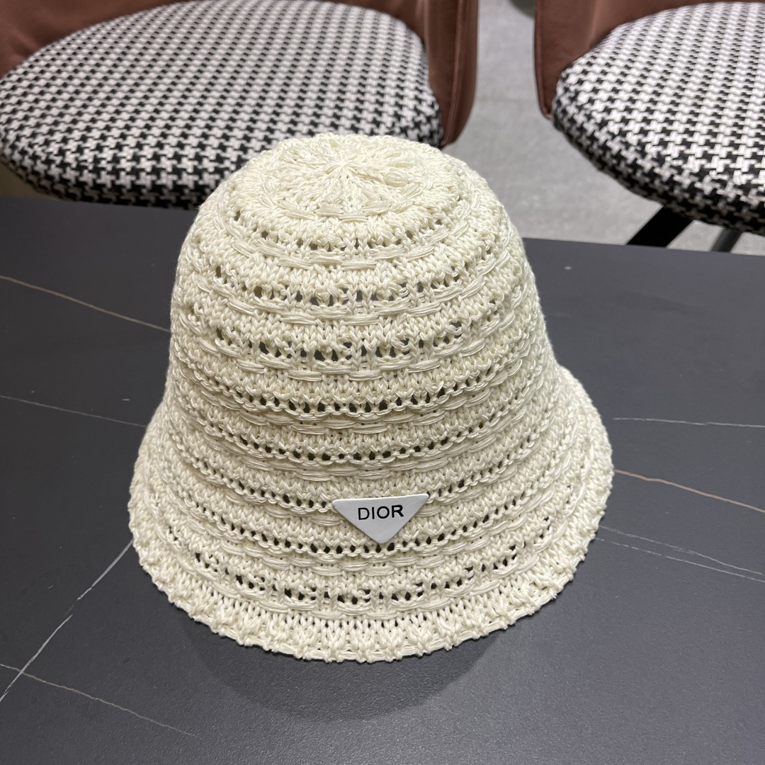  🧢Dior迪奥韩版开叉蝴蝶结镂空透气渔夫帽女夏季防
晒遮户外出游阳显脸小盆帽