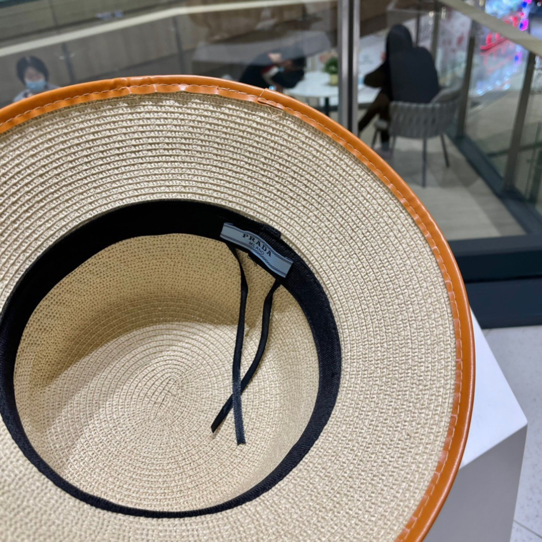  【PRADA普拉达】2025新款草编拼色皮带款编织草帽，度假休闲必备，优雅大方的一款