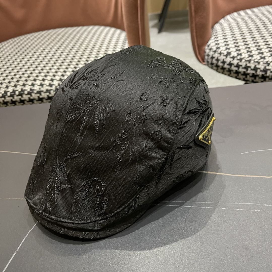  普拉达2025新款国风提花时尚精致感前进帽男女透气优雅百
搭高街风鸭舌帽