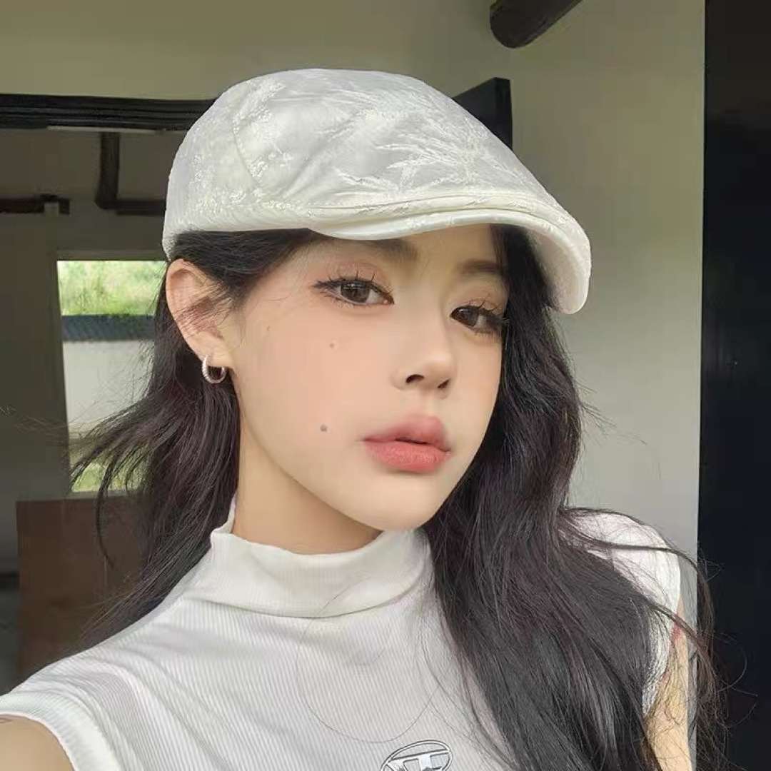  普拉达2025新款国风提花时尚精致感前进帽男女透气优雅百
搭高街风鸭舌帽