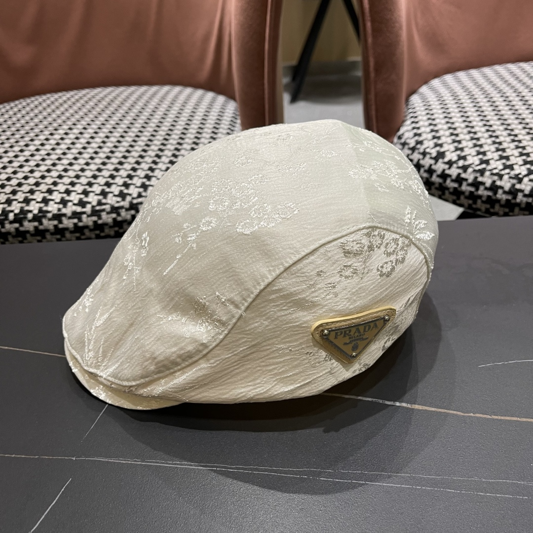  普拉达2025新款国风提花时尚精致感前进帽男女透气优雅百
搭高街风鸭舌帽