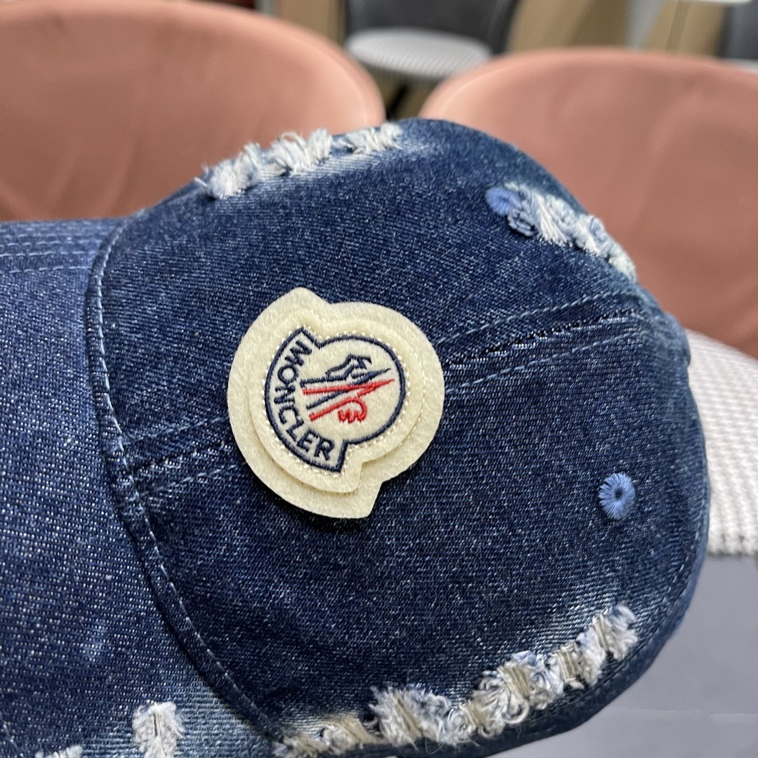  春夏新款 2025蒙口MONCLER棒球帽，年轻时尚潮人穿搭色系，视觉效果超强，立体字母，好看有质感！