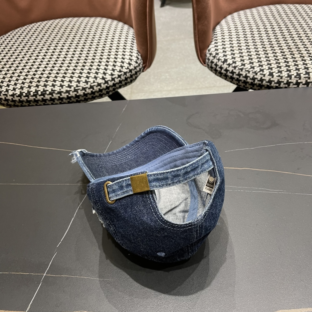  春夏新款 2025蒙口MONCLER棒球帽，年轻时尚潮人穿搭色系，视觉效果超强，立体字母，好看有质感！