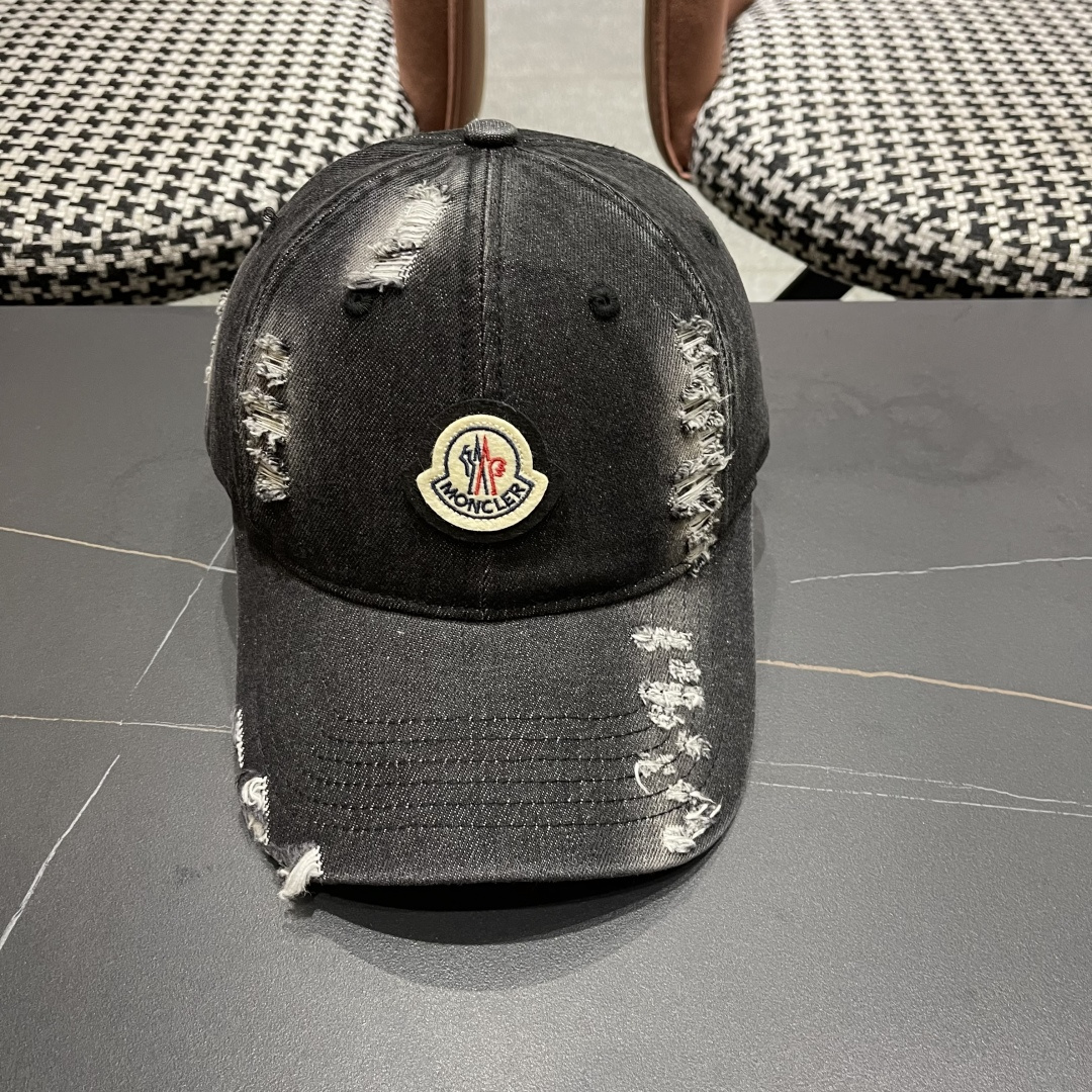  春夏新款 2025蒙口MONCLER棒球帽，年轻时尚潮人穿搭色系，视觉效果超强，立体字母，好看有质感！