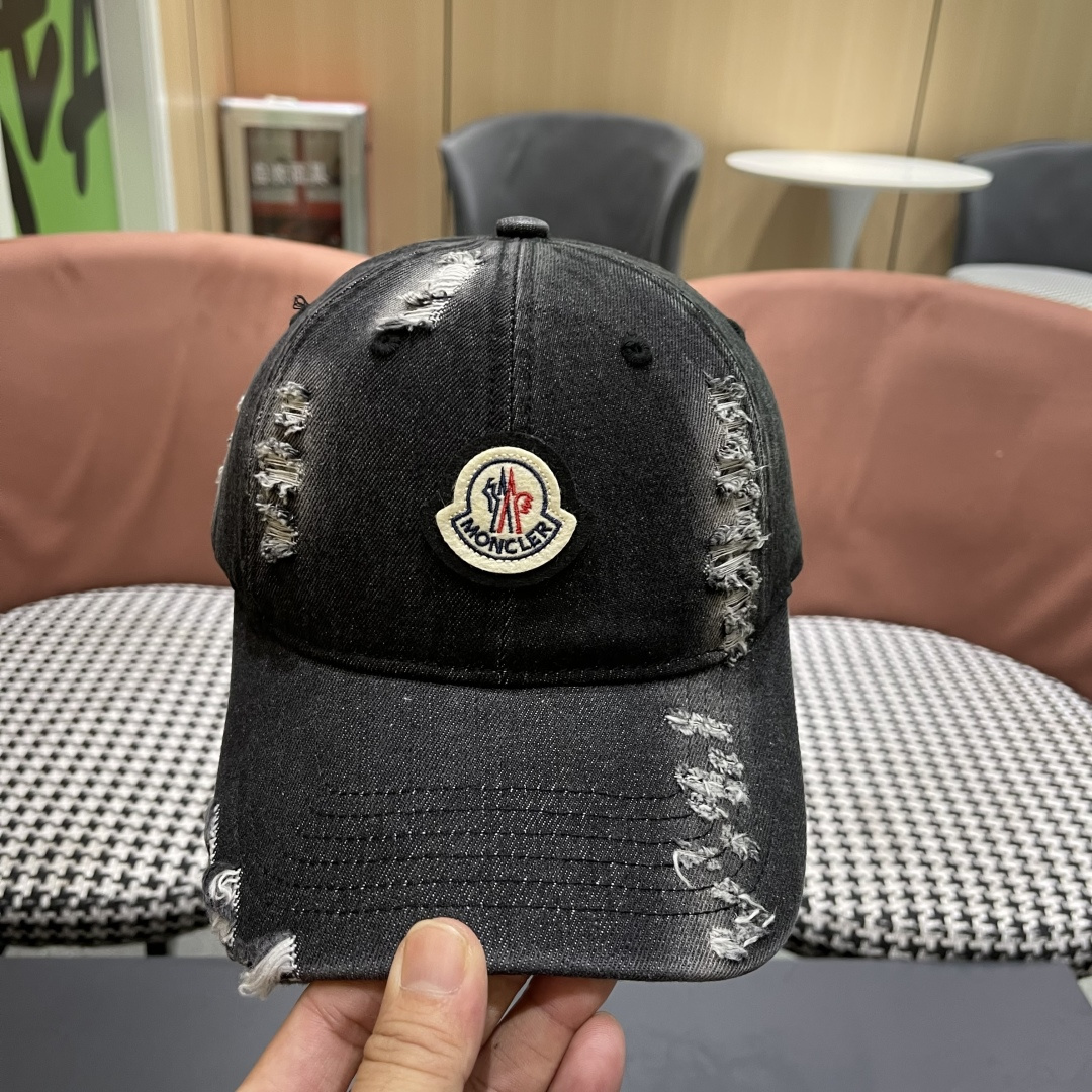  春夏新款 2025蒙口MONCLER棒球帽，年轻时尚潮人穿搭色系，视觉效果超强，立体字母，好看有质感！