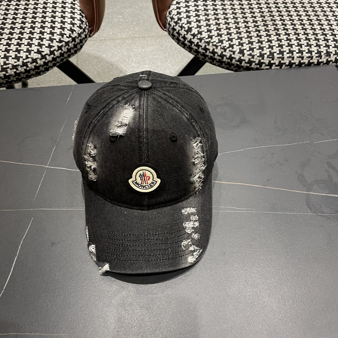  春夏新款 2025蒙口MONCLER棒球帽，年轻时尚潮人穿搭色系，视觉效果超强，立体字母，好看有质感！