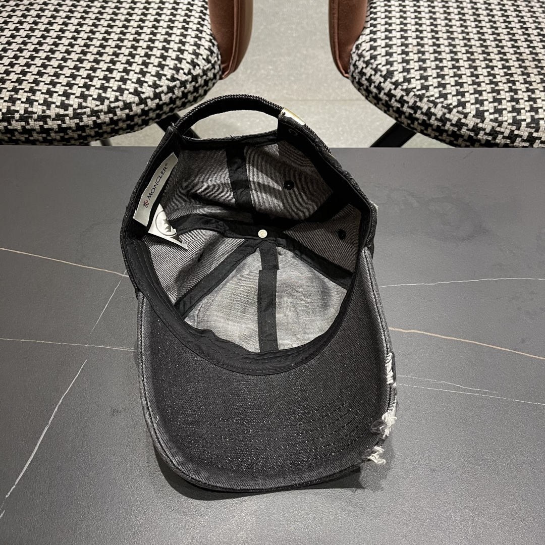  春夏新款 2025蒙口MONCLER棒球帽，年轻时尚潮人穿搭色系，视觉效果超强，立体字母，好看有质感！