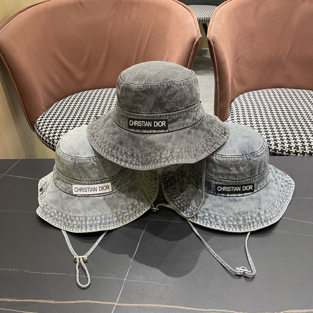  迪奥 韩版简约水洗牛仔渔夫帽男女春夏户外露
营登山帽遮阳大檐帽