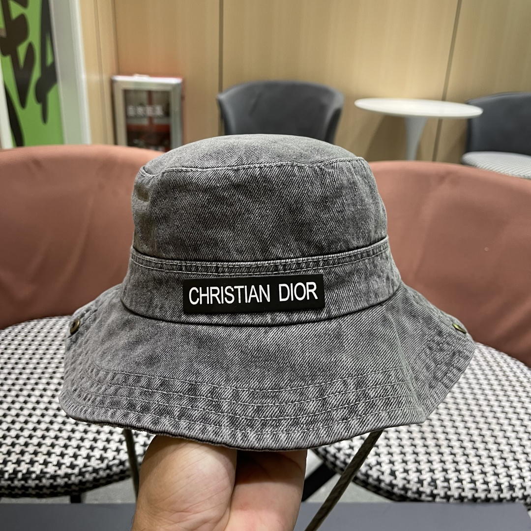  迪奥 韩版简约水洗牛仔渔夫帽男女春夏户外露
营登山帽遮阳大檐帽
