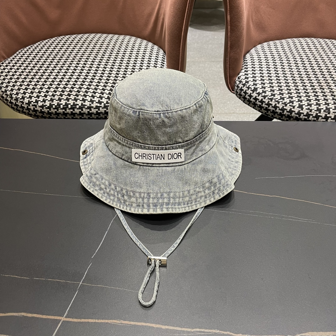  迪奥 韩版简约水洗牛仔渔夫帽男女春夏户外露
营登山帽遮阳大檐帽