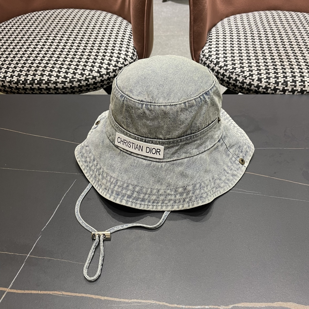  迪奥 韩版简约水洗牛仔渔夫帽男女春夏户外露
营登山帽遮阳大檐帽