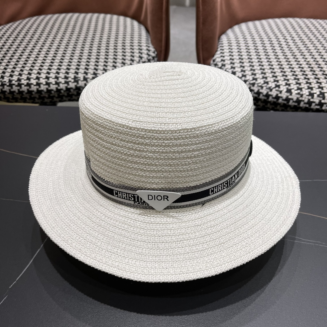  Dior迪奥 2025网红同款田园风拉菲草帽女复古镂空毛边大檐透气
网眼防晒沙滩帽潮