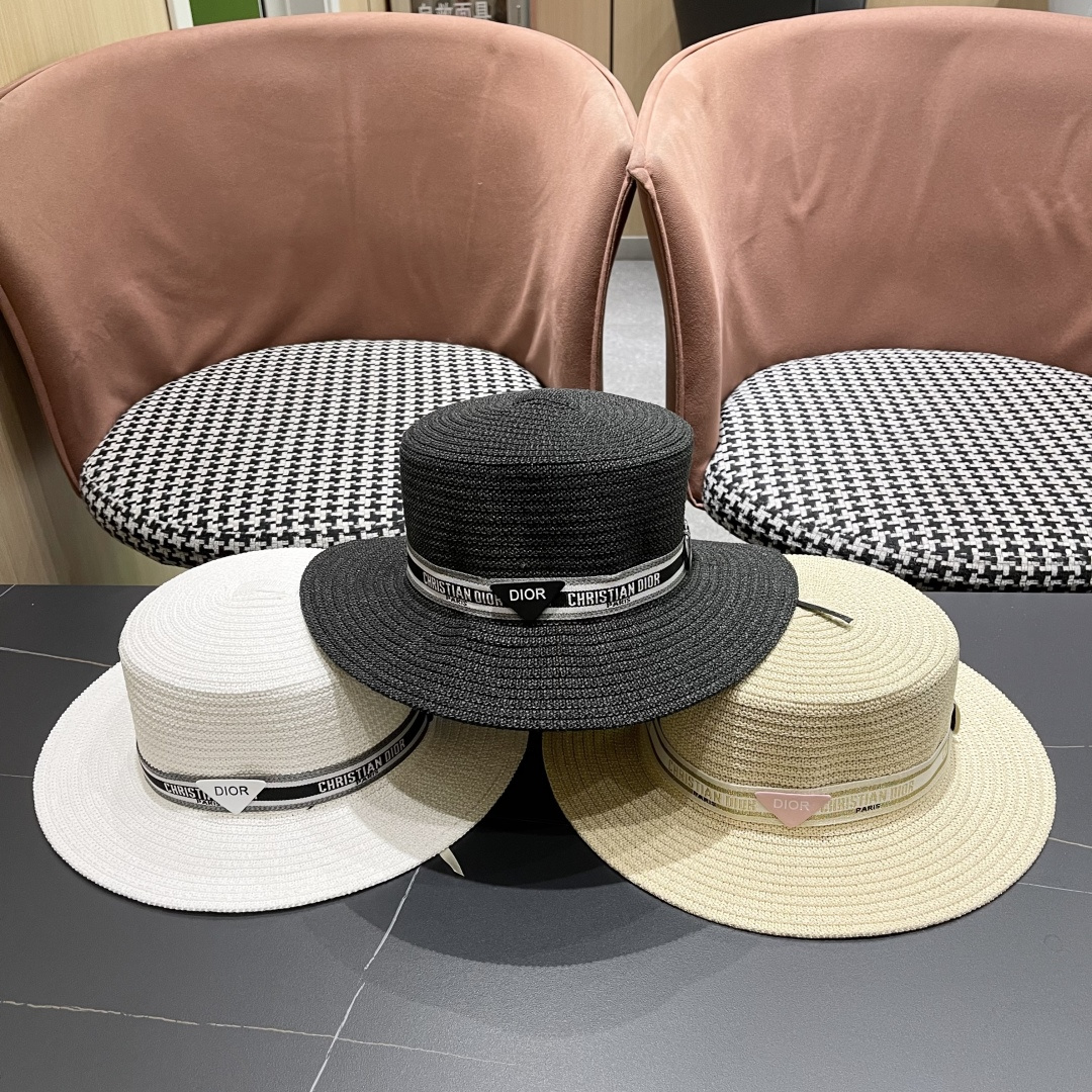  Dior迪奥 2025网红同款田园风拉菲草帽女复古镂空毛边大檐透气
网眼防晒沙滩帽潮