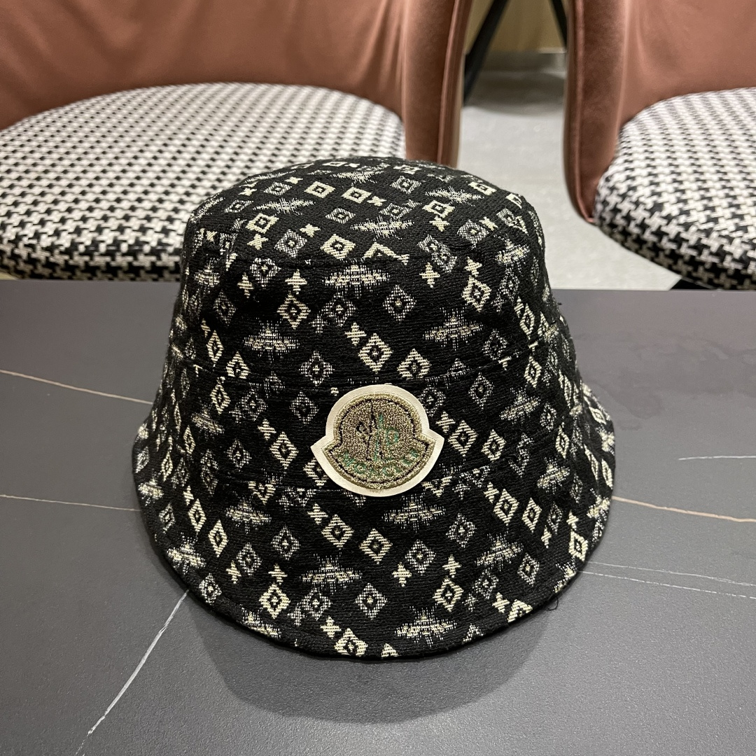  Moncler蒙口2025新款日系时尚简约不规则的渔夫帽女出游防紫外线太阳帽潮