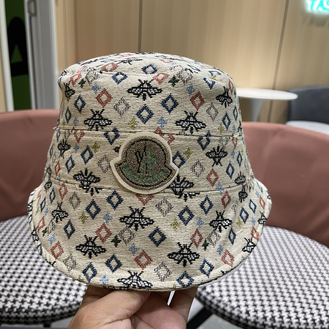  Moncler蒙口2025新款日系时尚简约不规则的渔夫帽女出游防紫外线太阳帽潮