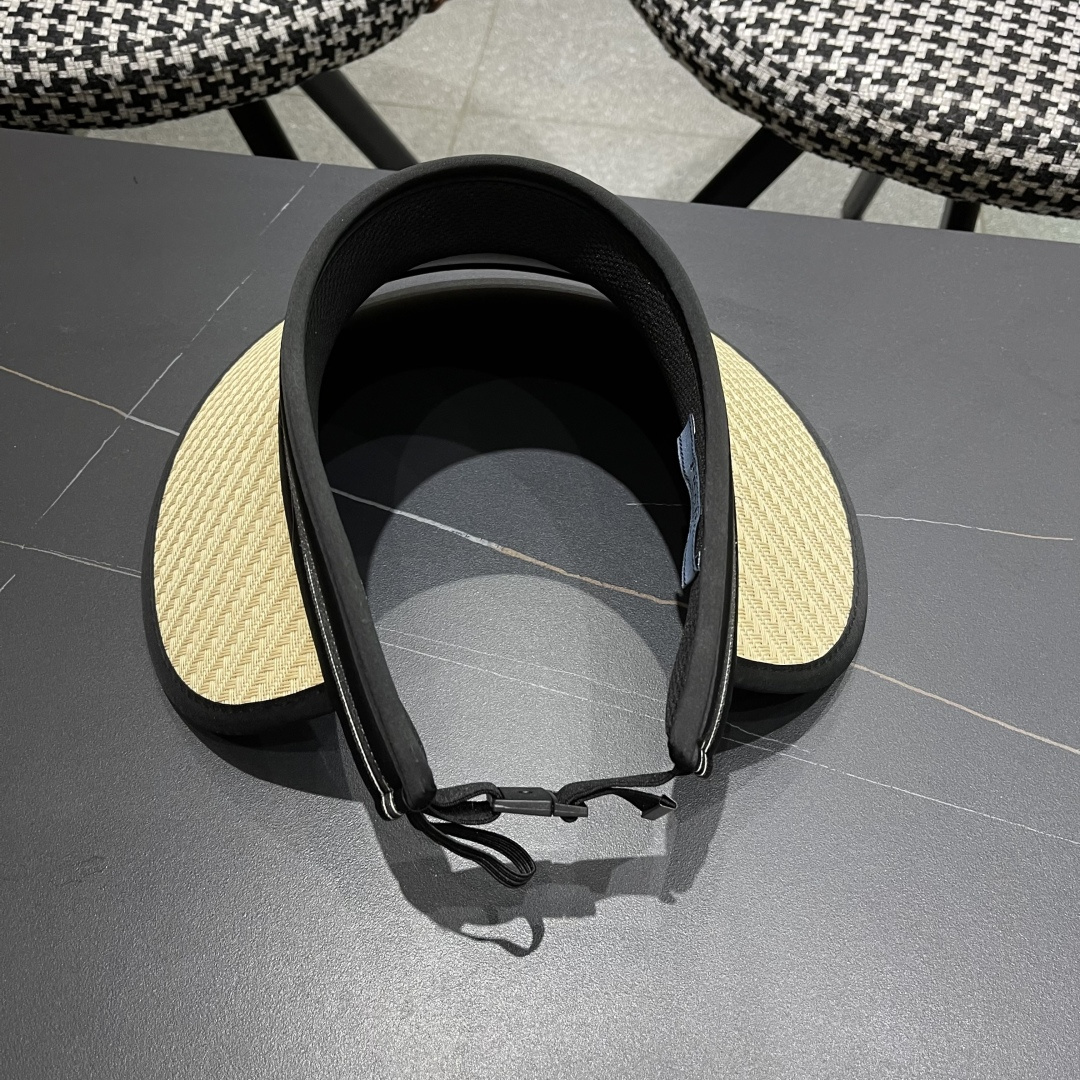  Prada普拉达 防晒帽子女夏季遮脸大帽檐空顶
遮阳帽骑车遮阳帽