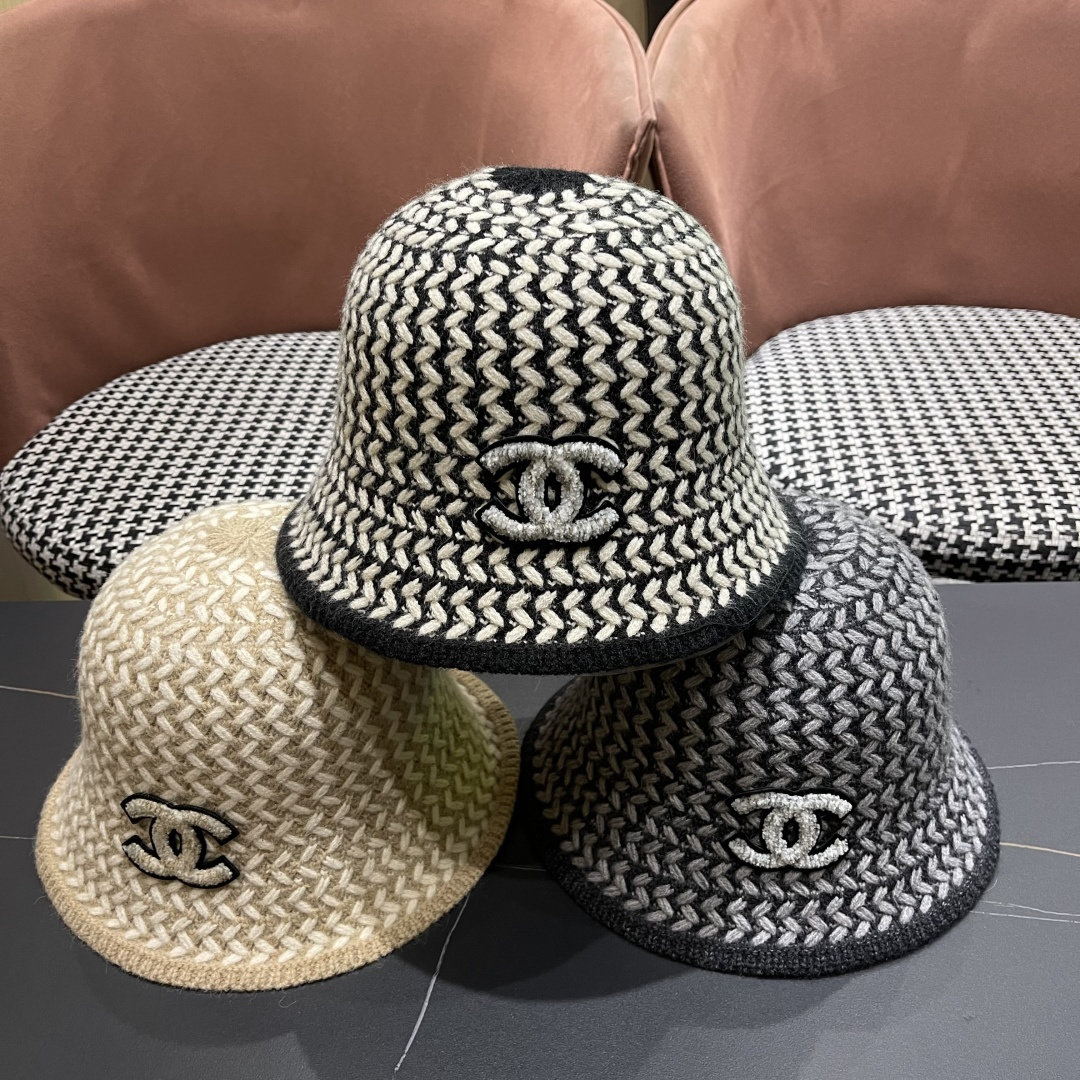  香奈儿 网红同款渔夫帽盆帽女士秋冬季保暖圆顶水桶帽
舒适有型韩版潮帽