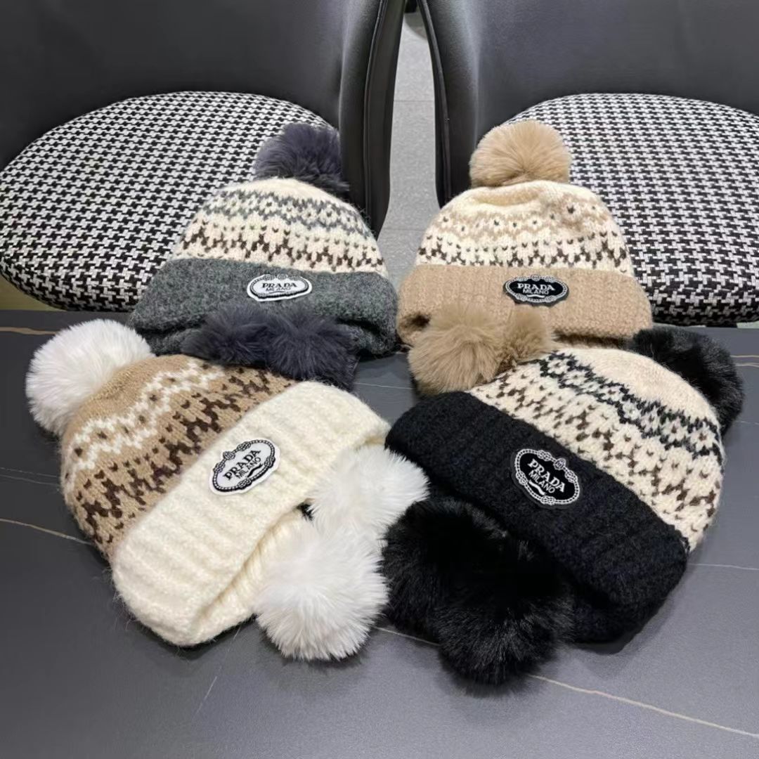  普拉达Prada护耳可爱加绒加厚女可爱保暖针织毛线帽子