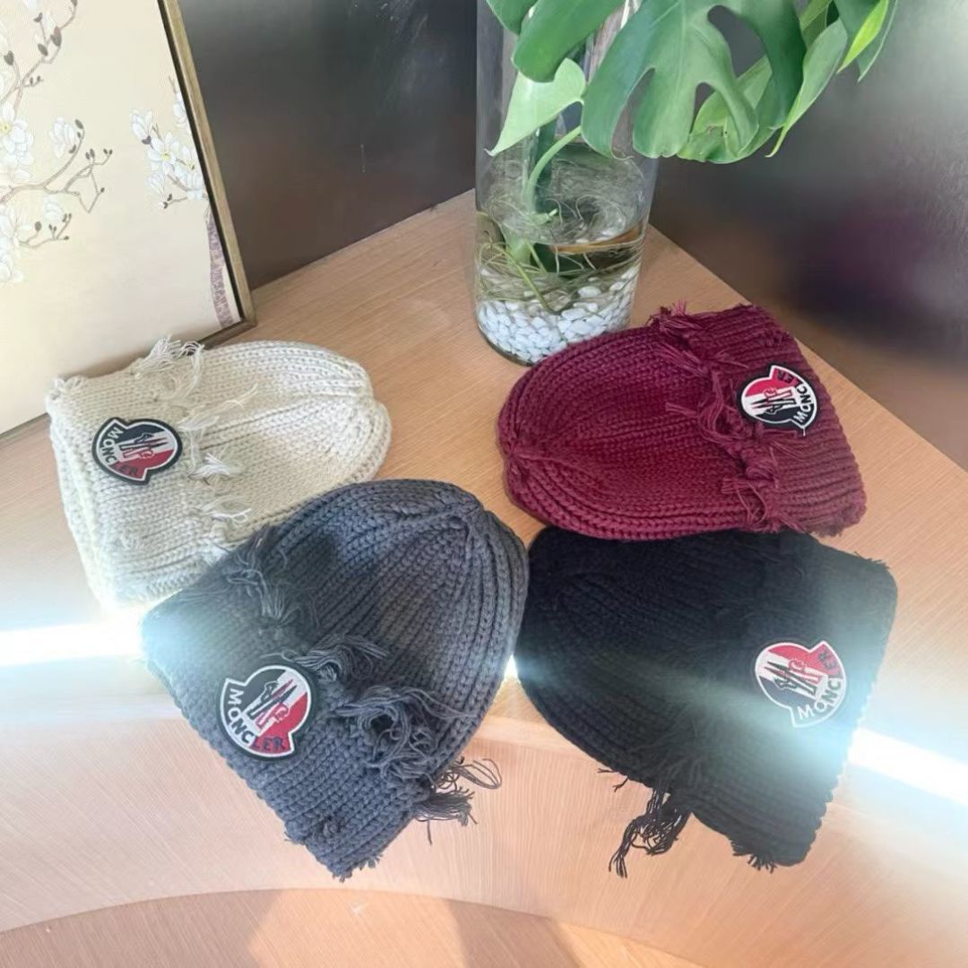  Moncler蒙口，秋冬粗线破线毛线帽，针织帽作为冬季穿搭必备