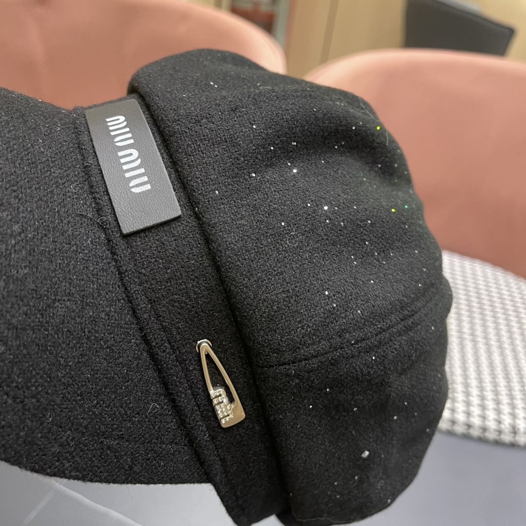  谬谬MIUMIU系列新品八角帽女2025春夏新款贝雷帽画家帽报童帽子韩系大头围显脸小秋冬